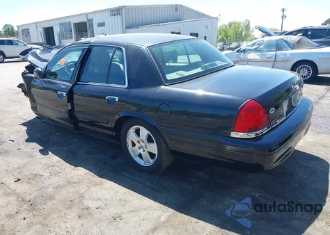 2011 Ford Crown Victoria Lx z USA, uszkodzony, nr VIN 2FABP7EV7BX174675